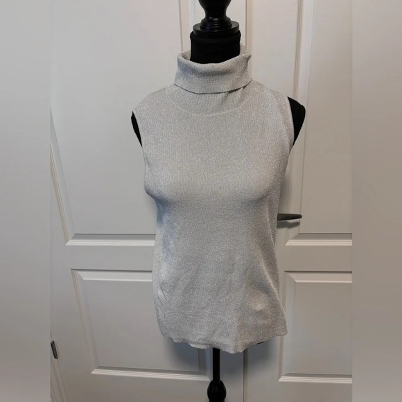 Tommy Hilfiger Denim | Sparkly Sleeveless Turtleneck Top | Size XL - Picture 3 of 11